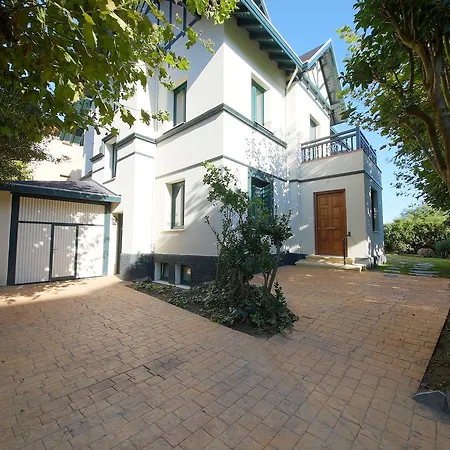 Ondarreta Villa San Sebastian